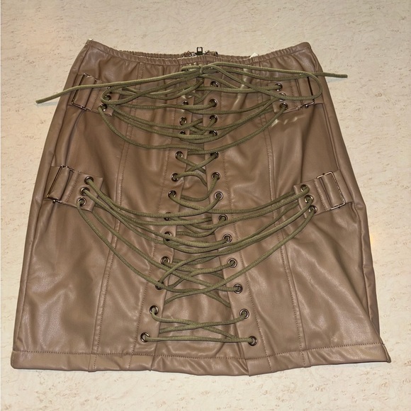 Faux Leather Lace-Up Mini Skirt | Taupe Corset Style w/ Olive Green Lacing - Picture 5 of 6